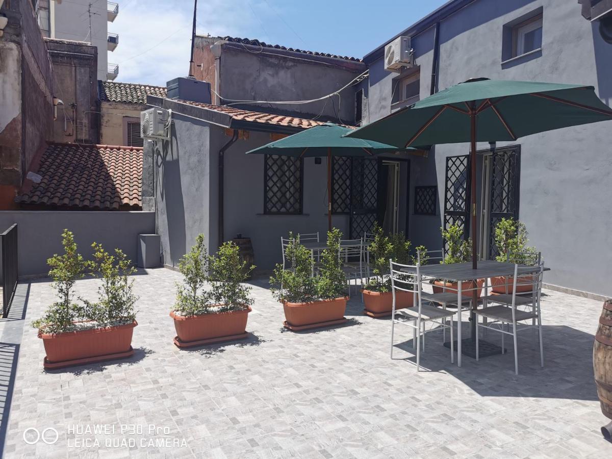 Ferienwohnung Il Giardino In Centro CTA Exterior foto