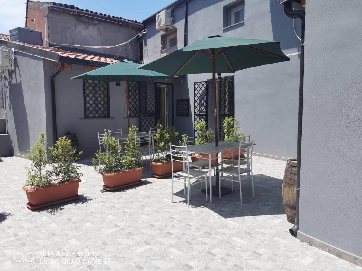 Ferienwohnung Il Giardino In Centro CTA Exterior foto
